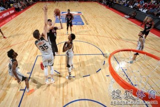 nba夏季联赛火箭(NBA夏季联赛火箭vs雷霆)