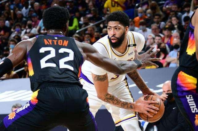 nba交易消息最新新闻(nba交易最新消息2021)  第1张